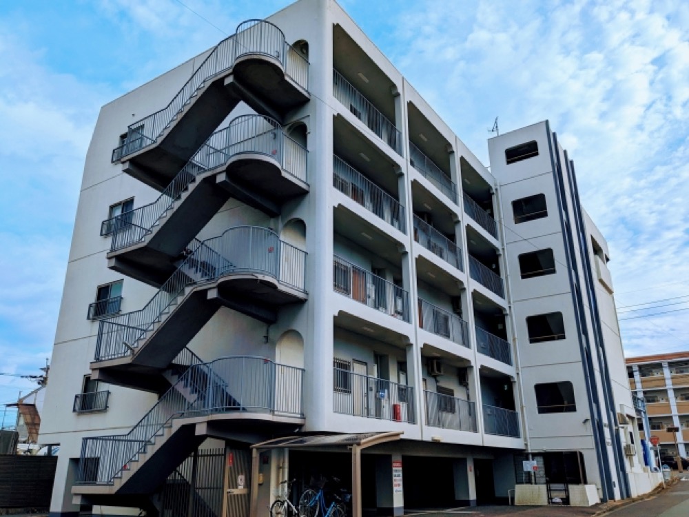 一棟マンション24戸の建物外観